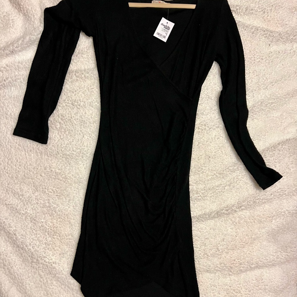 Charlotte Russe V-neck long sleeve Bodycon